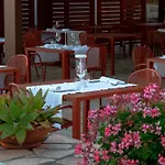 Garden Hotel