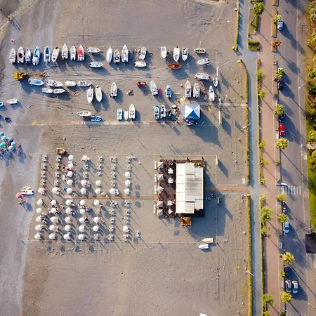 Garden برايا إيه ماري