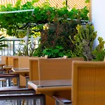 Otel Garden 3*