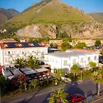 Garden Otel 3*