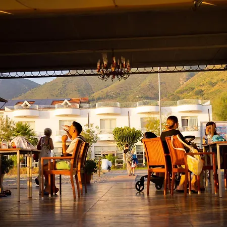 Garden Otel Praia a Mare