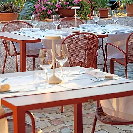 Garden 3*